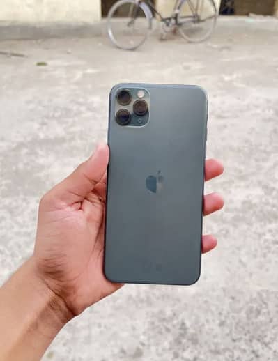 iphone 11 pro max 256GP BYPASS