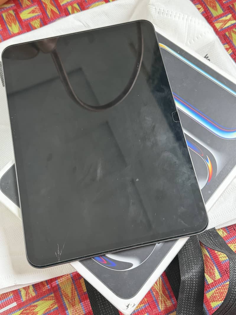 iPad M5 11 inch 1