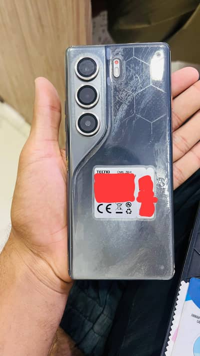 Tecno CAMON 40 Pro