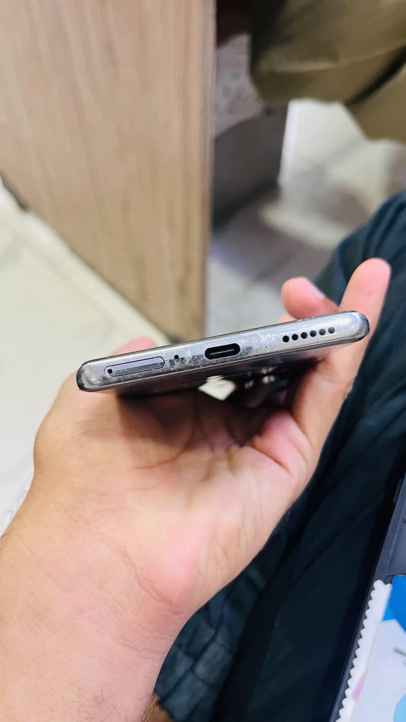 Tecno CAMON 40 Pro 3
