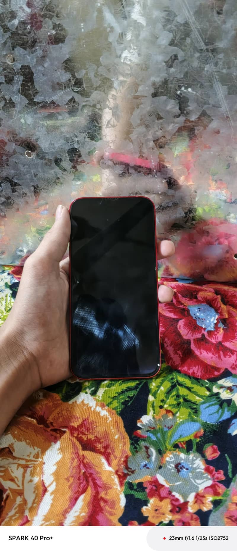 Apple iPhone 13 1