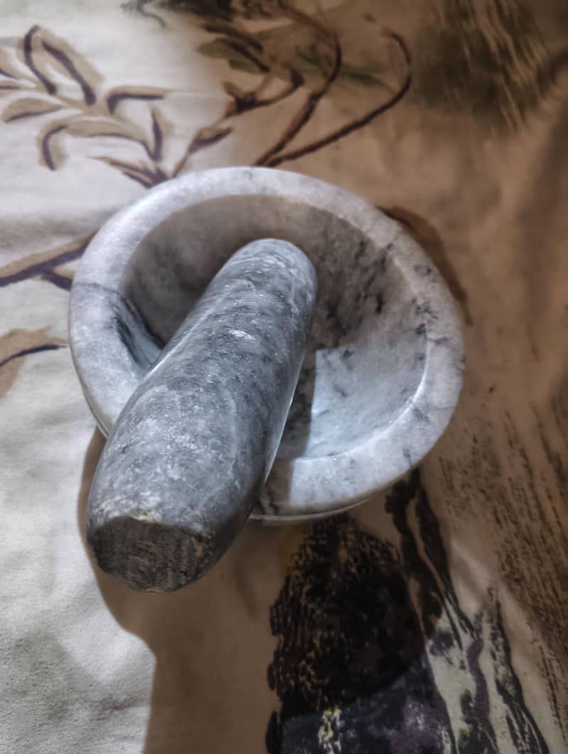 دوائی کو پیسنے کیلئے 1
