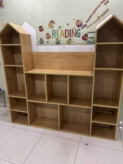 Excellent book shelf