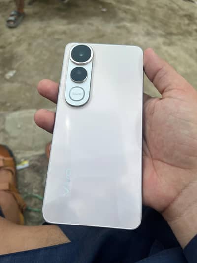 Vivo V50 Lite