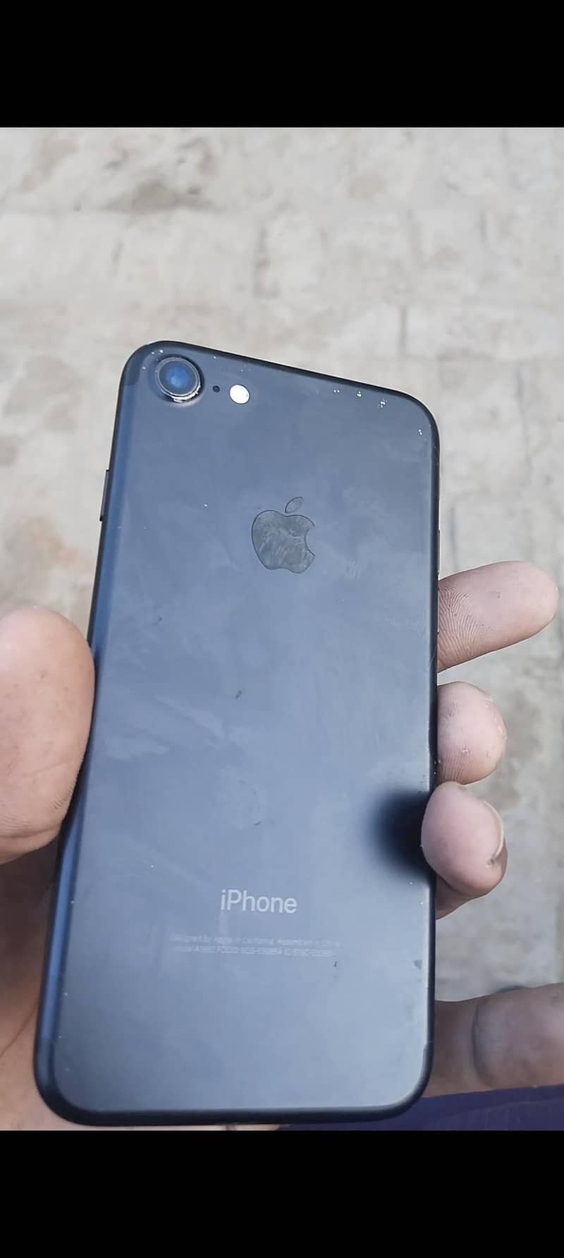 Apple iPhone 7 2
