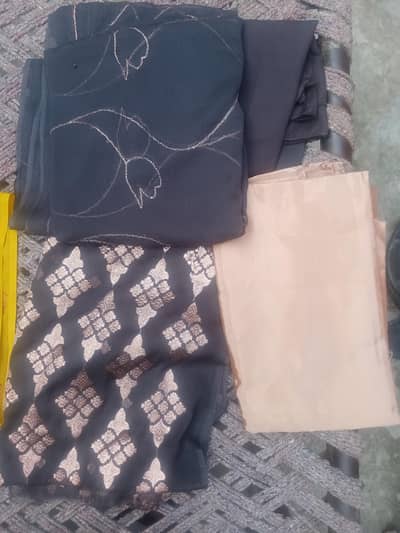 krinkal shufoon soot fore sale  3 pees  piyour
