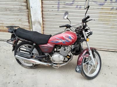 Suzuki GS 150