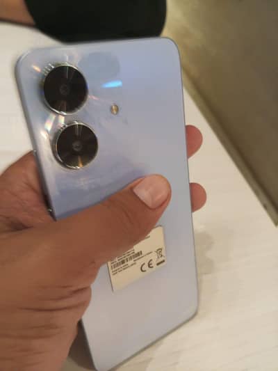 Realme Note 60