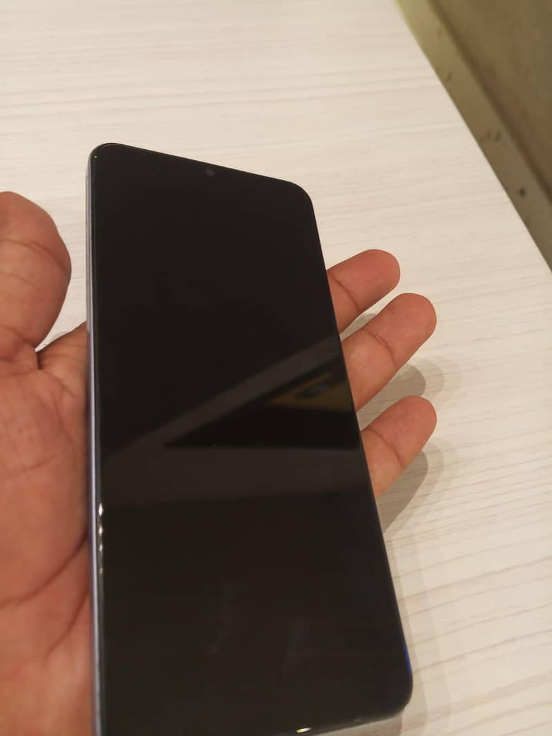 Realme Note 60 1