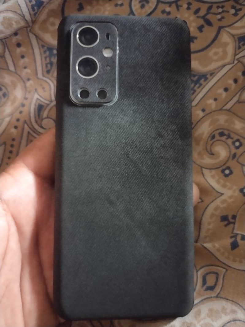 One Plus 9 Pro 7