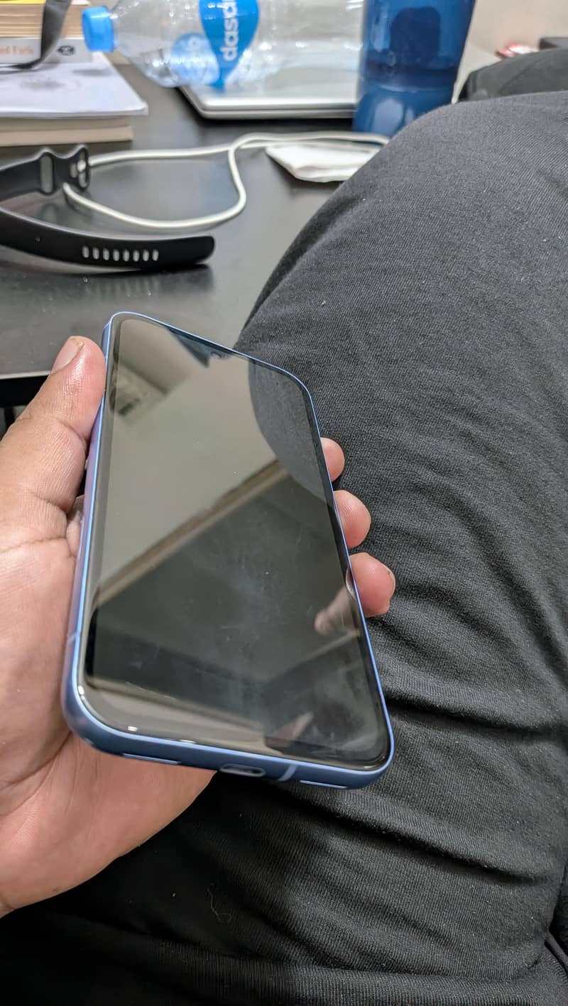 Google Pixel 8a 3