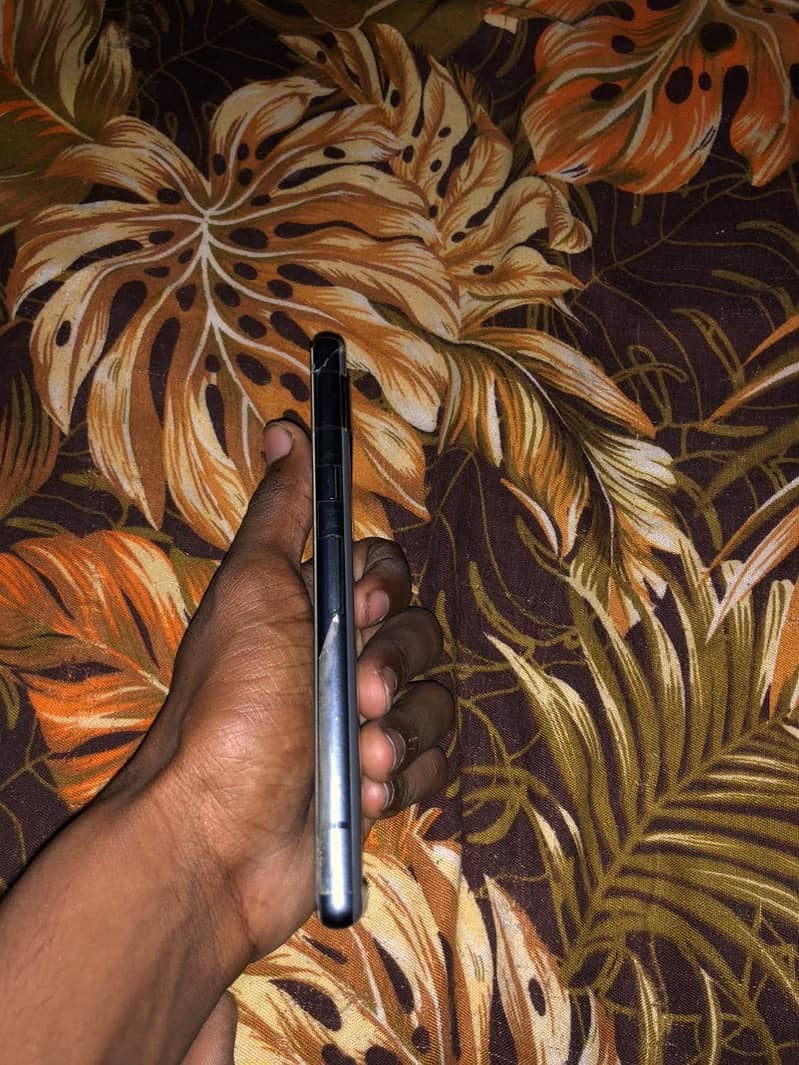 Google Pixel 7a 3