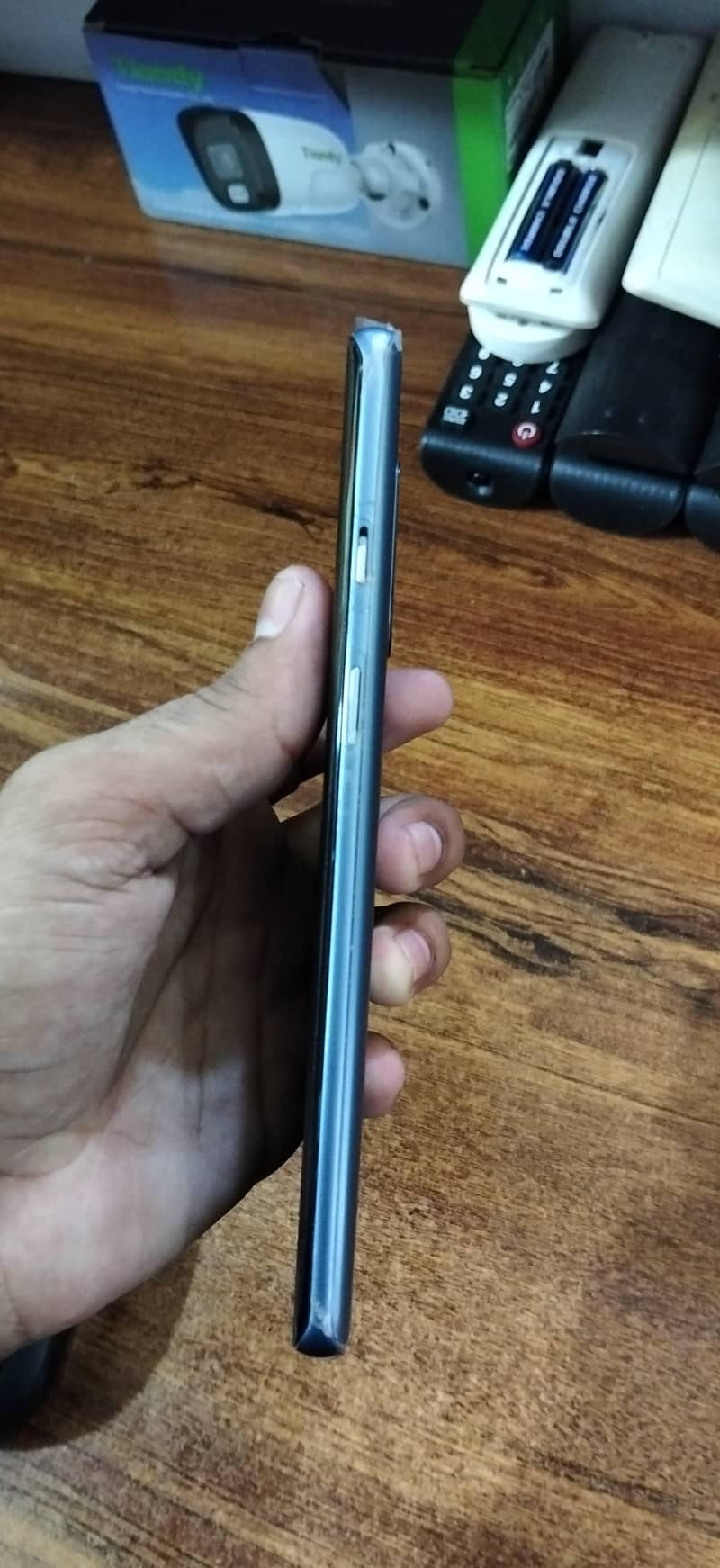 One Plus 8 Pro 5G 2
