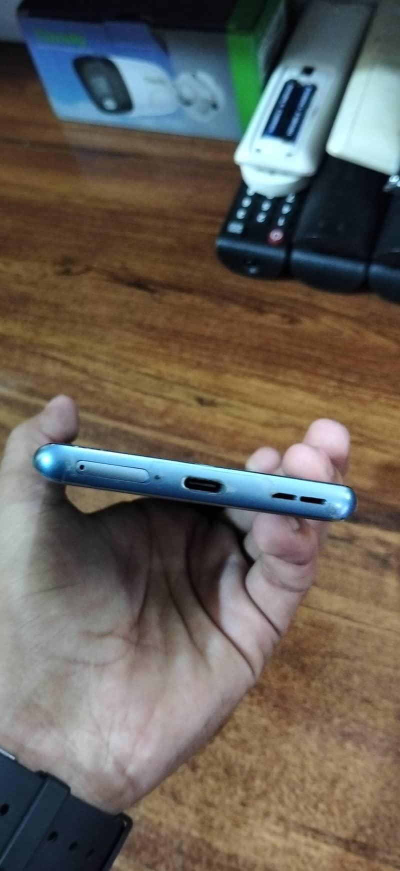 One Plus 8 Pro 5G 4