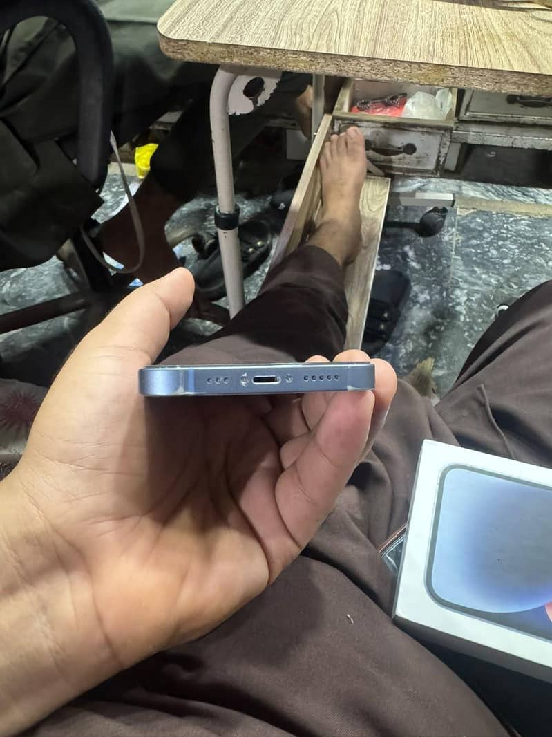 Apple iPhone 14 6