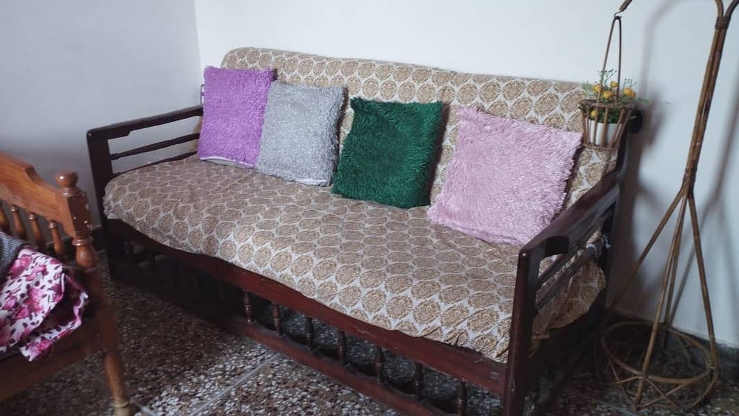 5 setter sofa 0