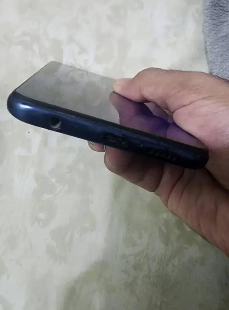 Xiaomi Redmi Note 9 Pro 3
