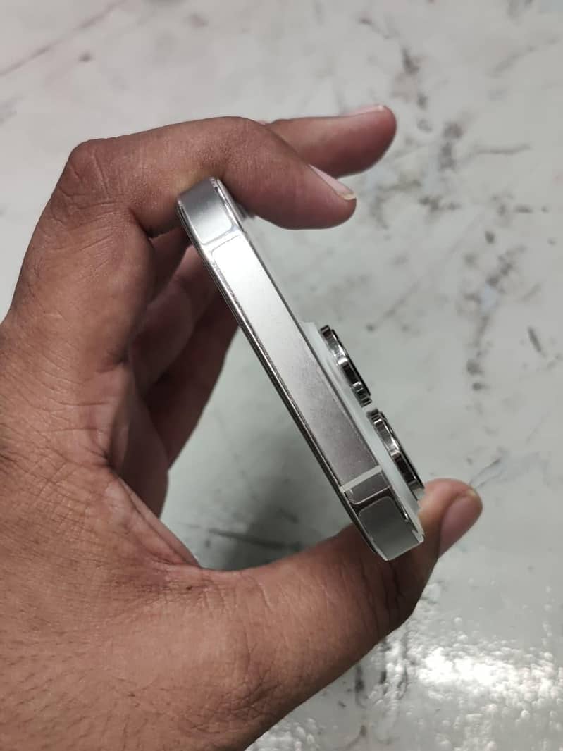 Apple iPhone 14 Pro 5