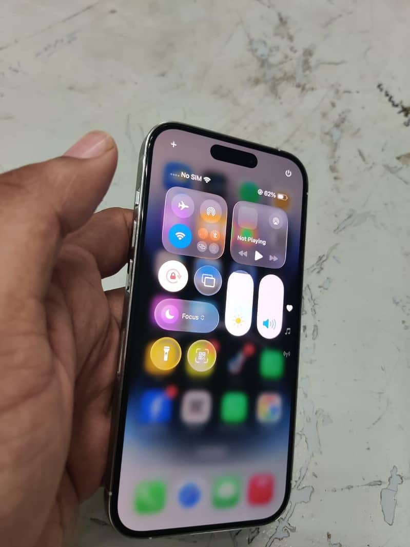 Apple iPhone 14 Pro 9