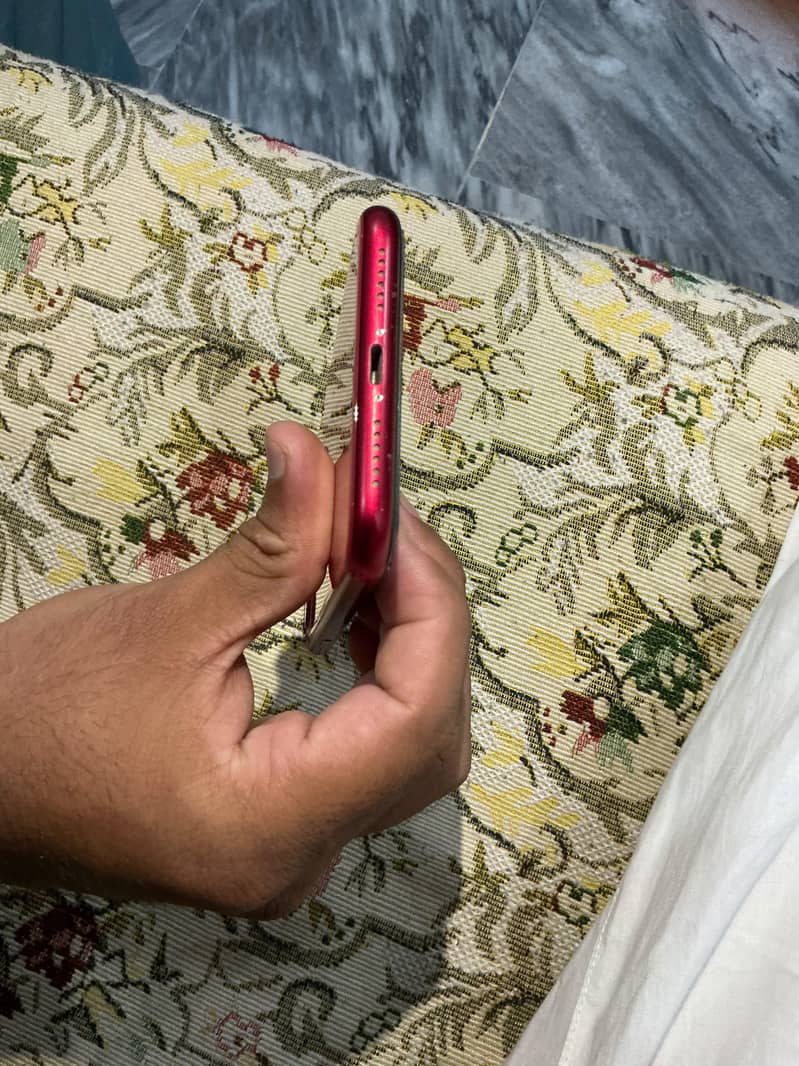 Apple iPhone 11 2