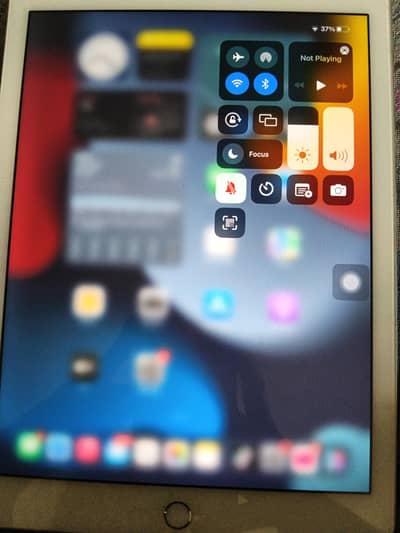Apple ipad 16gb ram