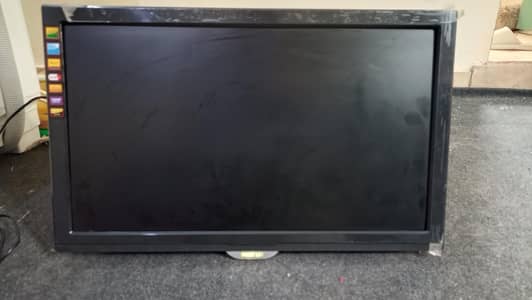 Good condition lcd 22 inch