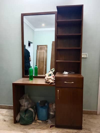 Solid wood Furniture set for urgent sale made in 2024