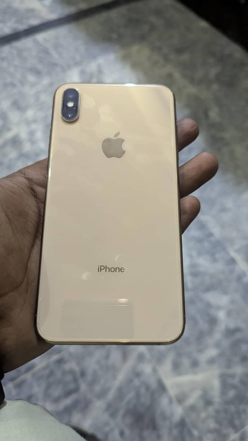 Apple iPhone XS Max 0