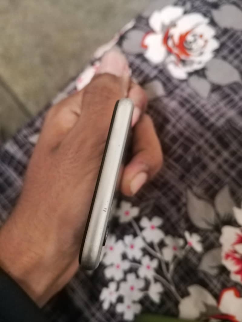 Apple iPhone 6 exchange possible h good phone 3