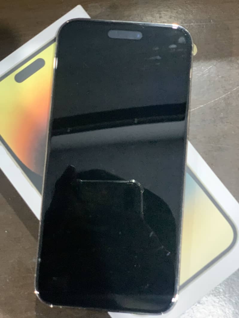 Apple iPhone 14 Pro Max 3