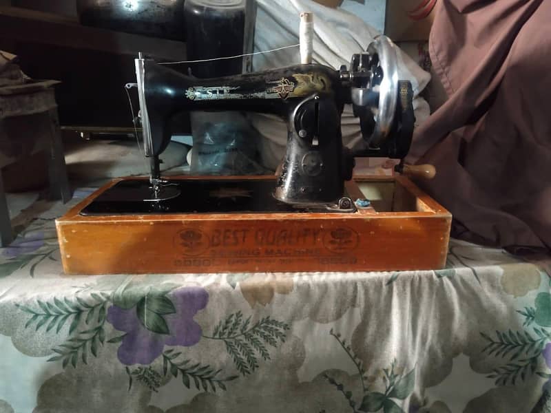 sewing machine 0