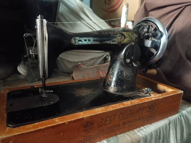 sewing machine 5