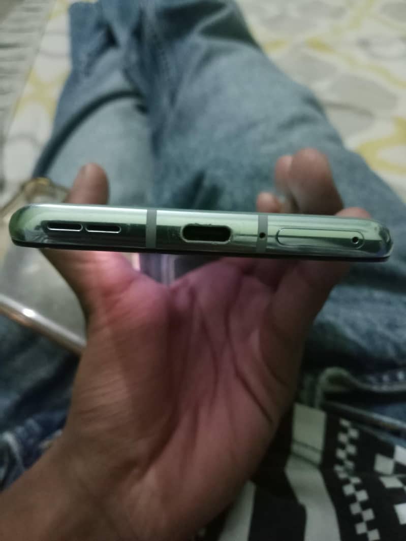 One Plus 8T 2