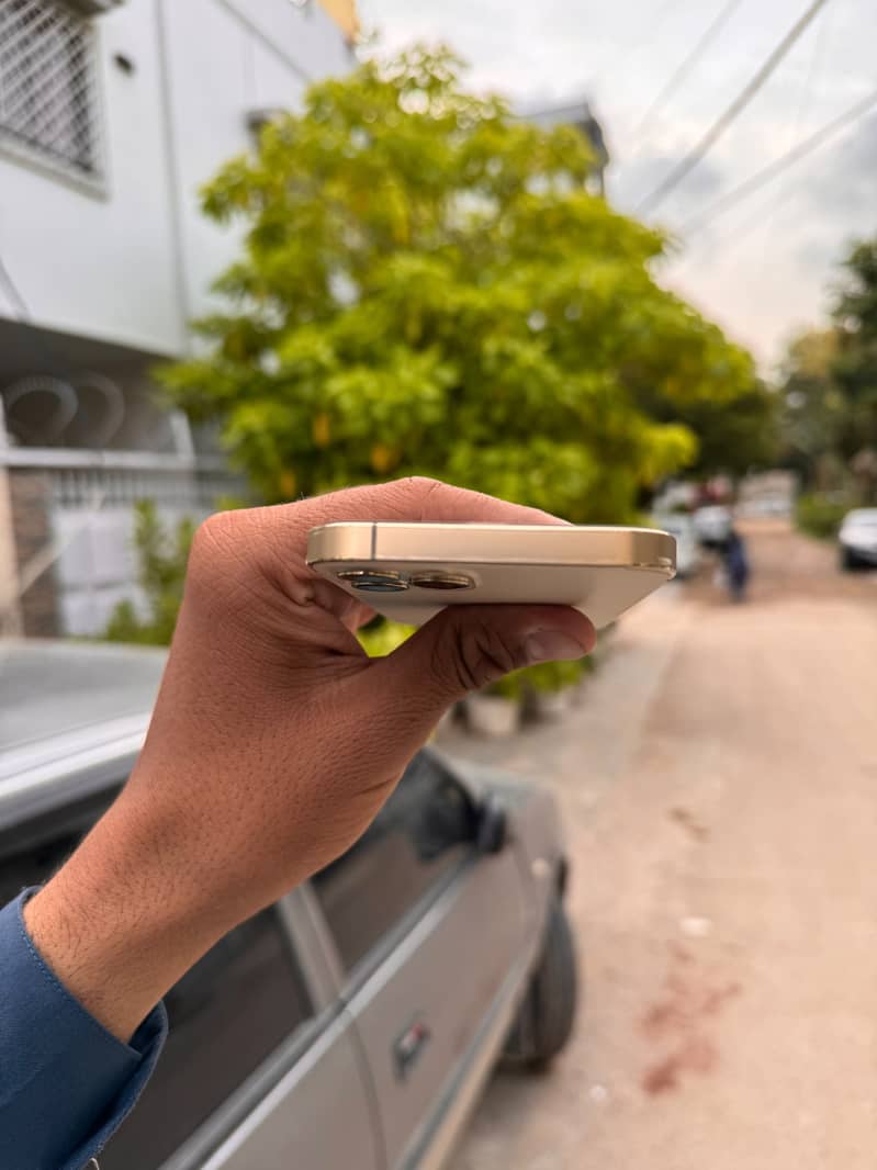 Apple iPhone 12 Pro 5