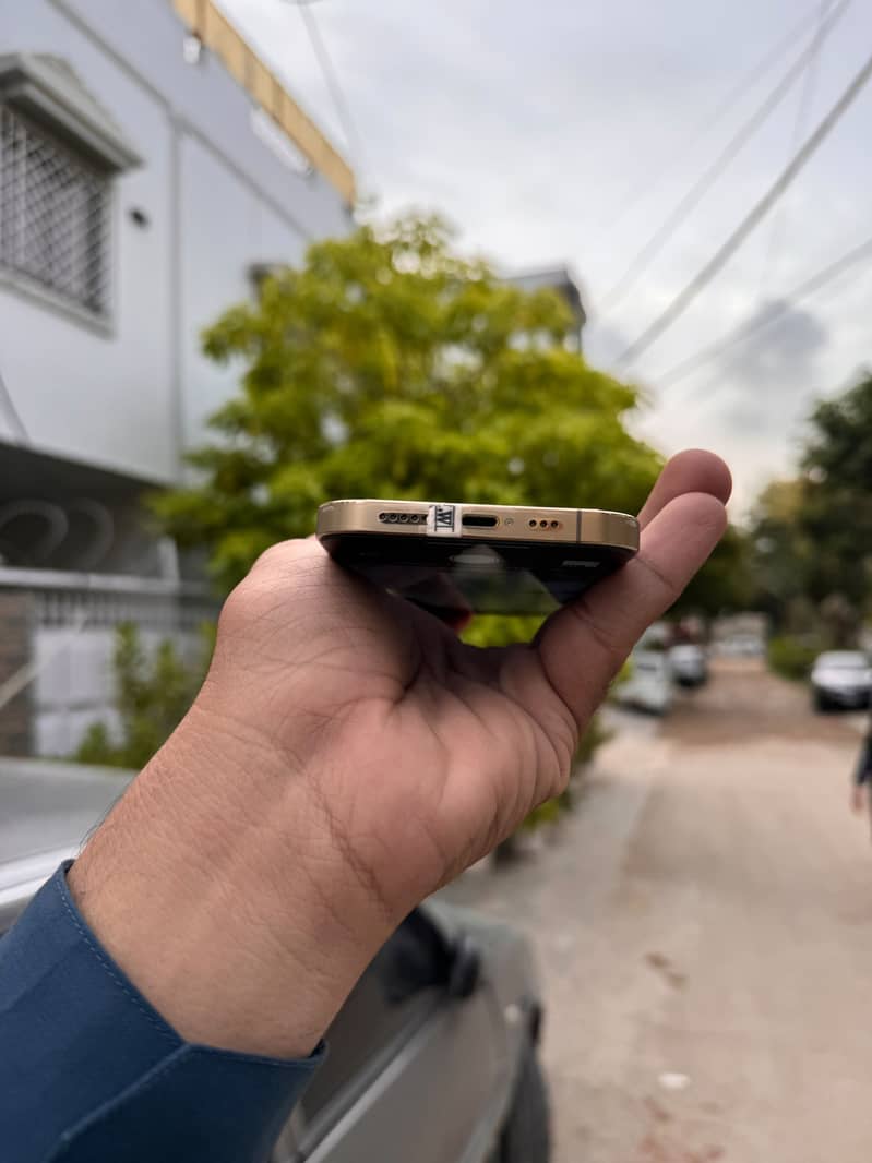 Apple iPhone 12 Pro 7