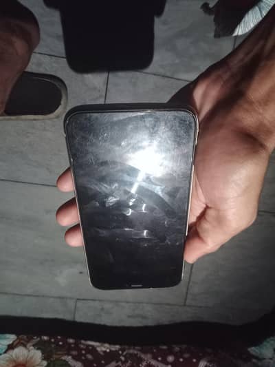 Apple iPhone XR