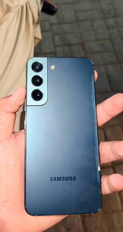 Samsung Mobile S22 Plus