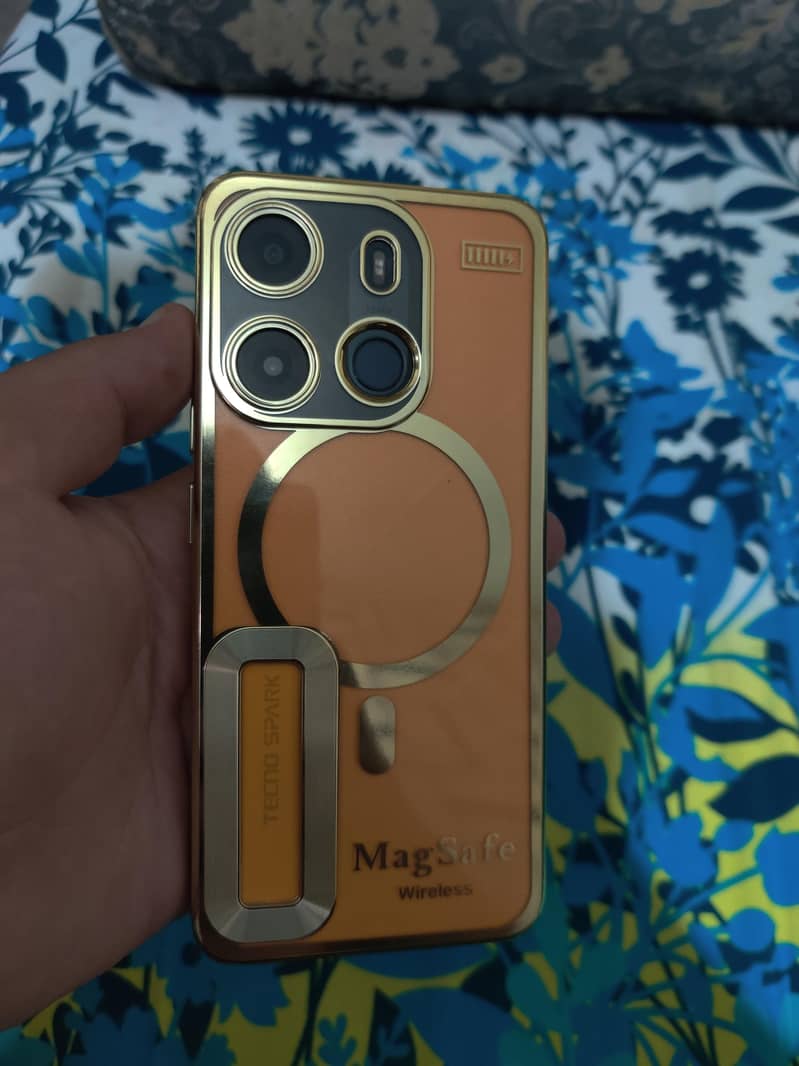 Tecno Spark Go 1