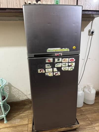Haier Refrigerator HRF 305 model
