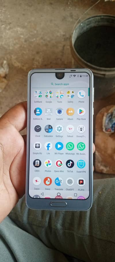 Sharp Aquos R2 non pta