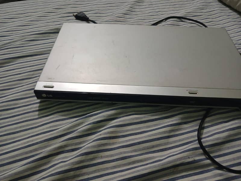 Dvd Player. . . 0