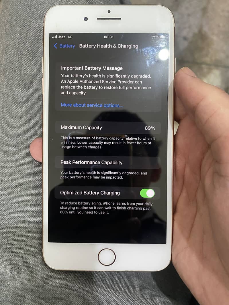 Apple iPhone 8 Plus 1