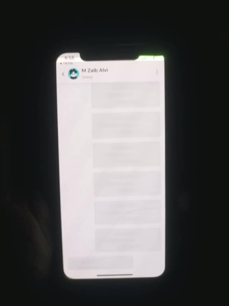 Apple iPhone XS 4