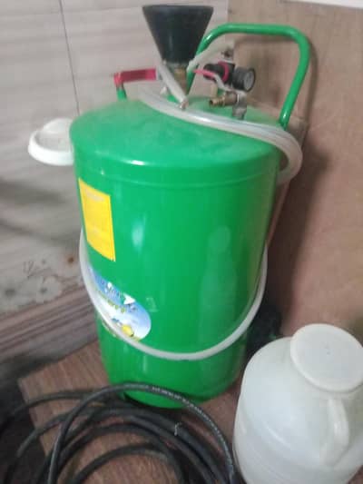 foming tanke use for sarves stion urgent sell. 03128658917