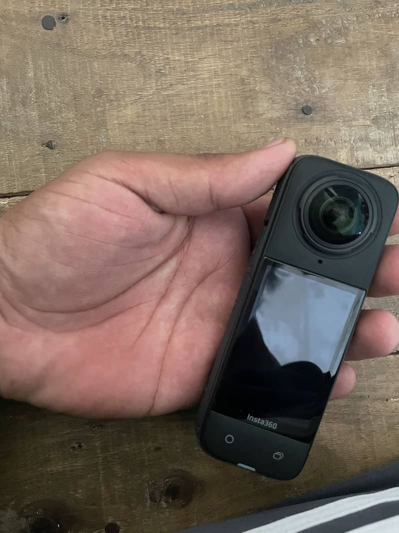 Insta 360 x4 2