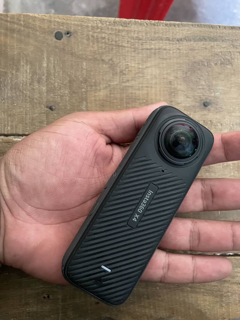 Insta 360 x4 5
