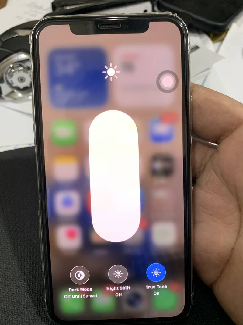 Apple iPhone 11 Pro 2