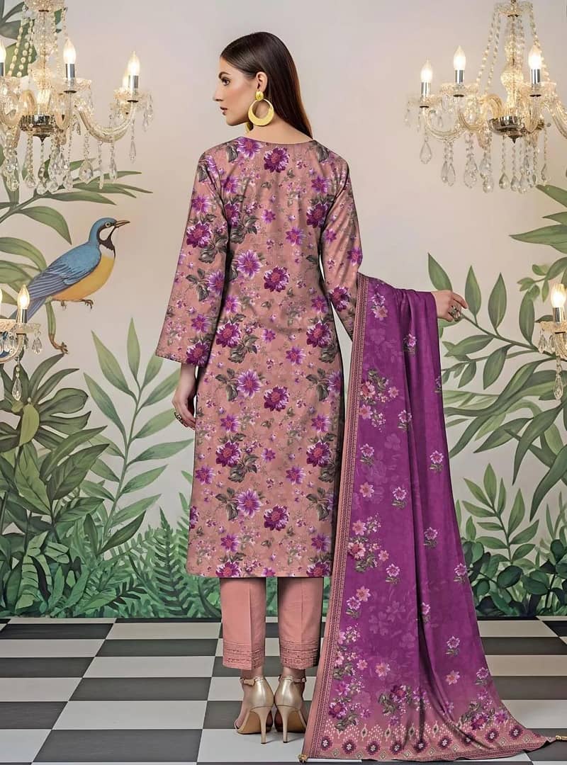 Unstitched Clothes 4