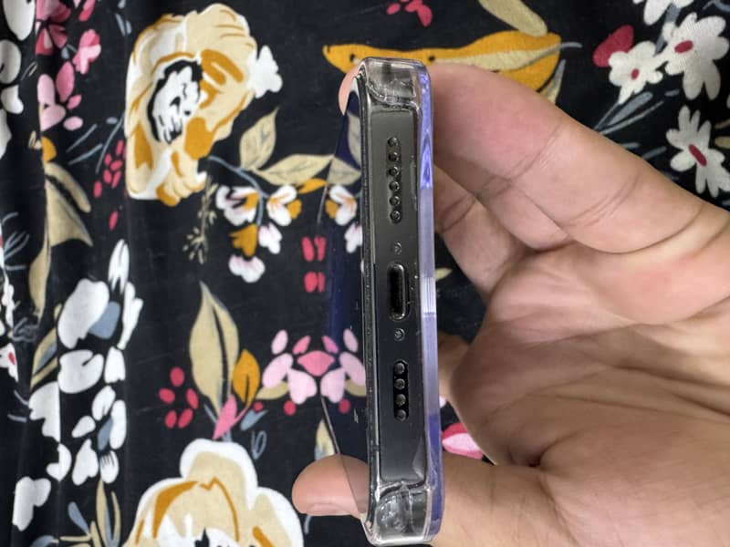 Apple iPhone 13 Pro Max 1