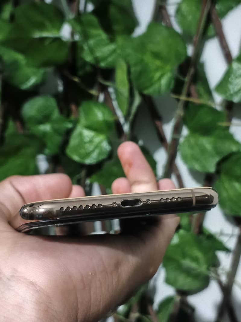 iphone 11 pro max 3